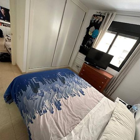 Apartment A / A 4Pax Near The Beach Malaga Exterior photo